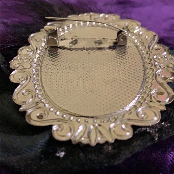 Vintage Fancy Lady Brooch - Picture 7 of 12